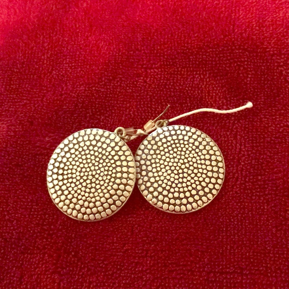 Silver circle earrings